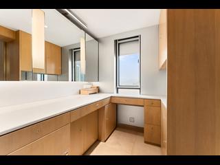 Mid Levels Central - Garden Terrace 10