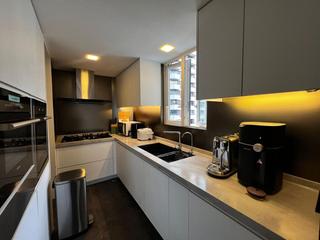 Tai Hang - Yick King Building 06