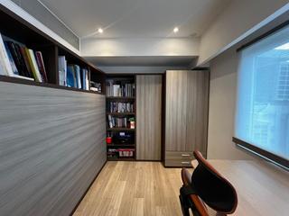 Tai Hang - Yick King Building 11