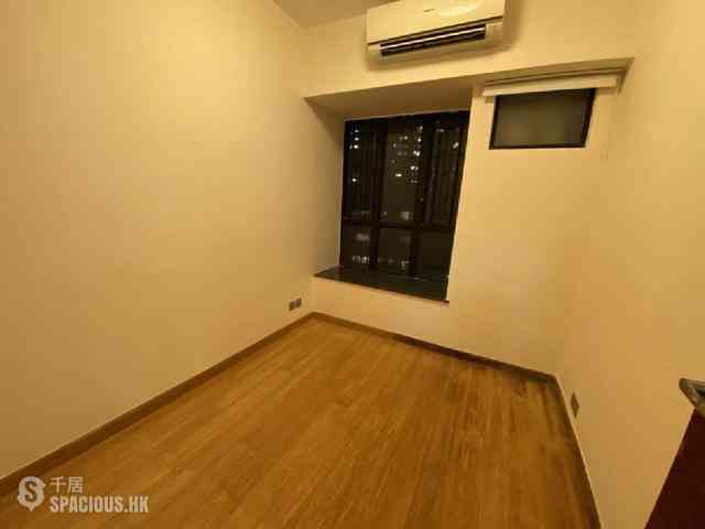 Mid Levels Central - Vantage Park 10