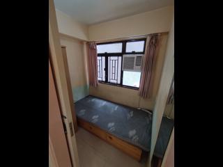 Sai Ying Pun - Tung Cheung Building 03