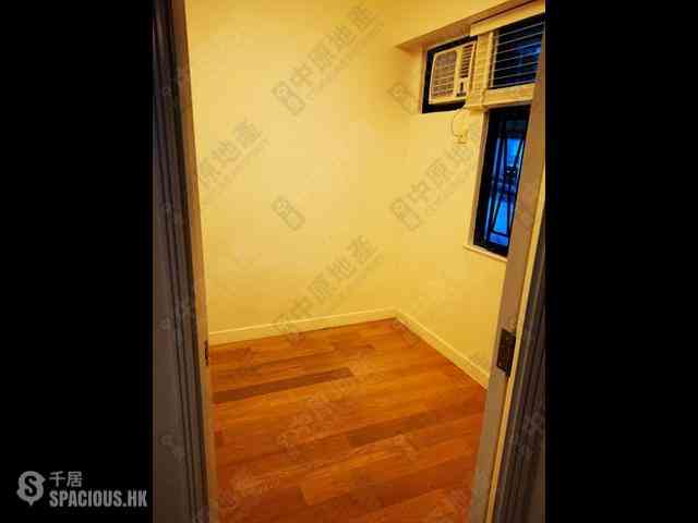 Mid Levels Central - Cimbria Court 32