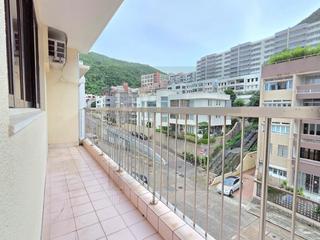 Happy Valley - Antonia House 02
