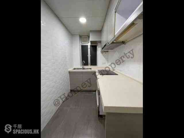Causeway Bay - Lei Ha Court 06