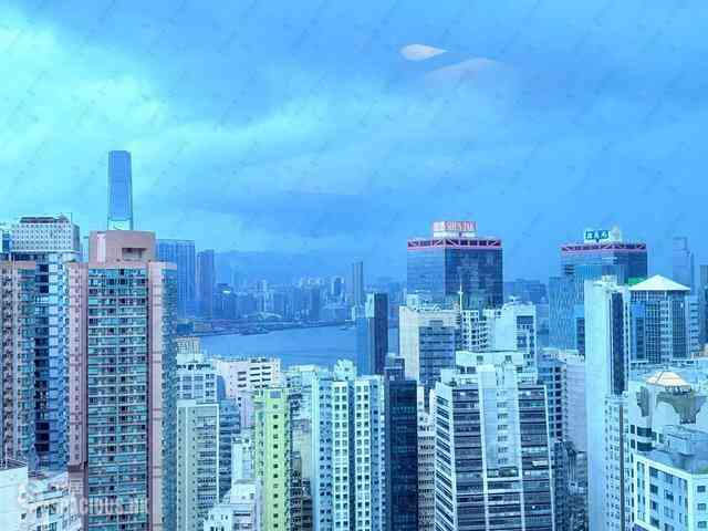 Sai Ying Pun - Centre Place 01
