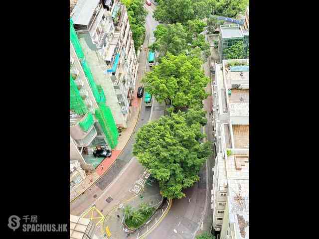 Sai Ying Pun - Centre Place 02