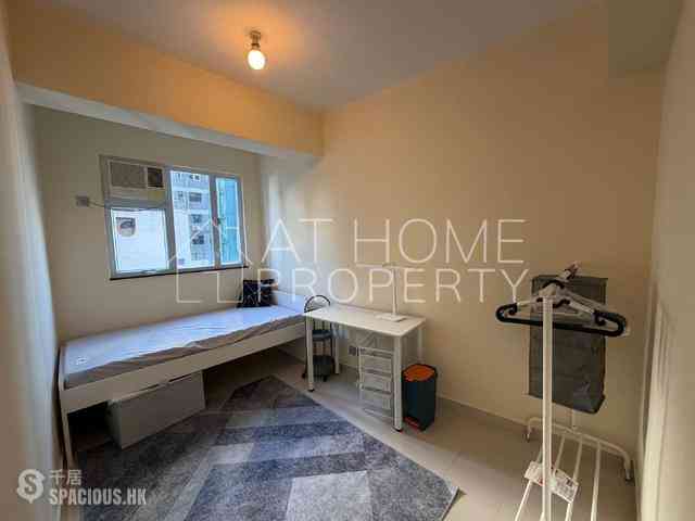 Mid Levels West - Bonanza Court 03