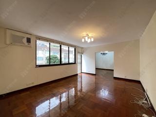 Happy Valley - Antonia House 05
