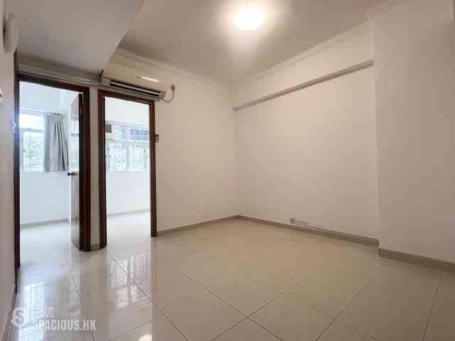 Wan Chai - City Centre Building 03