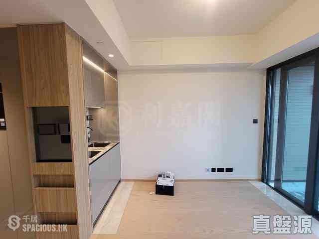 Jordan - Topside Residences 01