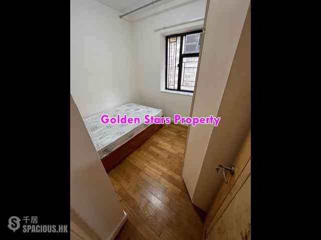 Sai Ying Pun - Kam Fung Mansion 06