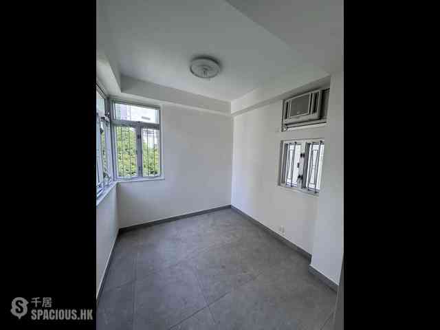 Kennedy Town - Pearl Court 07