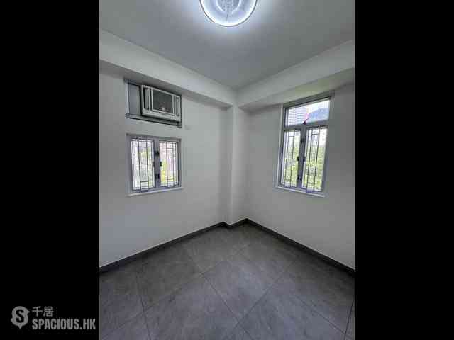 Kennedy Town - Pearl Court 02