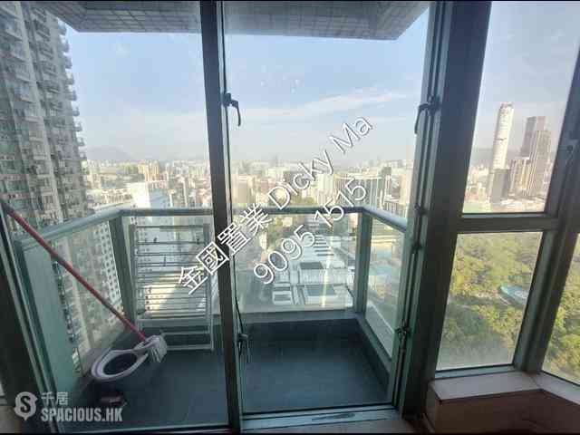 Tsim Sha Tsui - The Victoria Towers 03