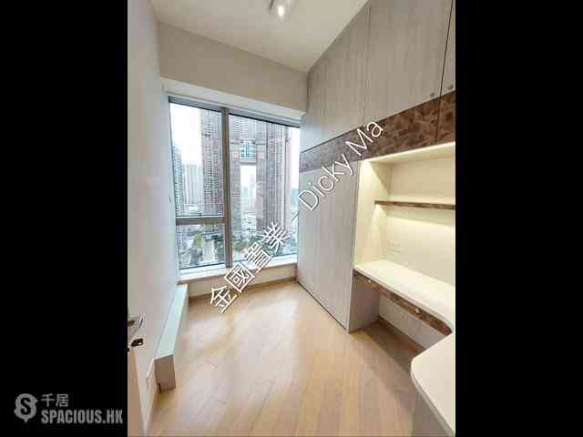 West Kowloon - The Cullinan 06