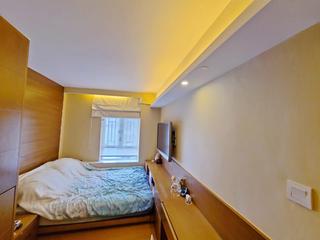 Whampoa Garden - Whampoa Garden Phase 9 Lily Mansions Block 4 03