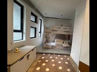 Mid Levels Central - Birchwood Place 04