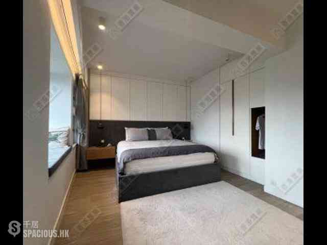 Mid Levels Central - Birchwood Place 05