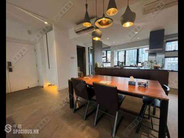 Mid Levels Central - Birchwood Place 06