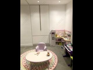 Mid Levels Central - Birchwood Place 14