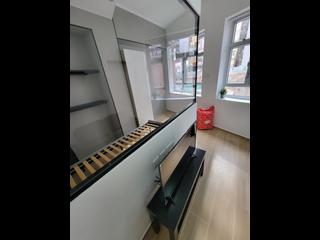 Soho - 24, Elgin Street 04