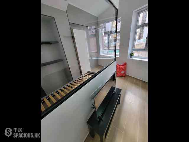 Soho - 24, Elgin Street 04
