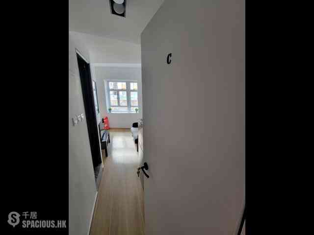 Soho - 24, Elgin Street 09