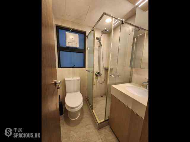 Mid Levels Central - Goldwin Heights 07