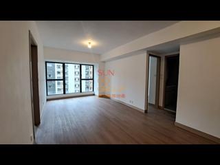 Mid Levels Central - 62B, Robinson Road 10