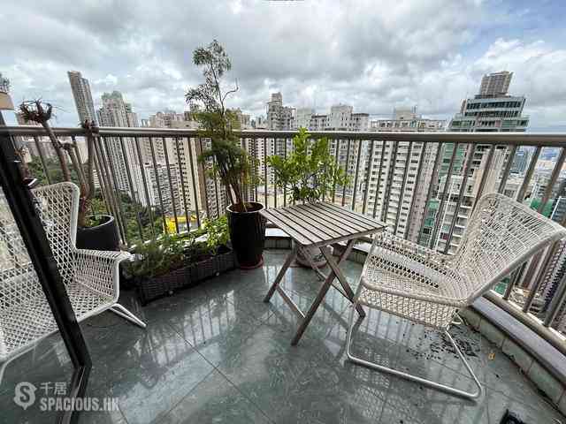 Mid Levels Central - Pearl Gardens 01