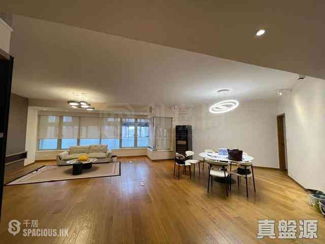 Mid Levels Central - Tregunter Tower 3 01
