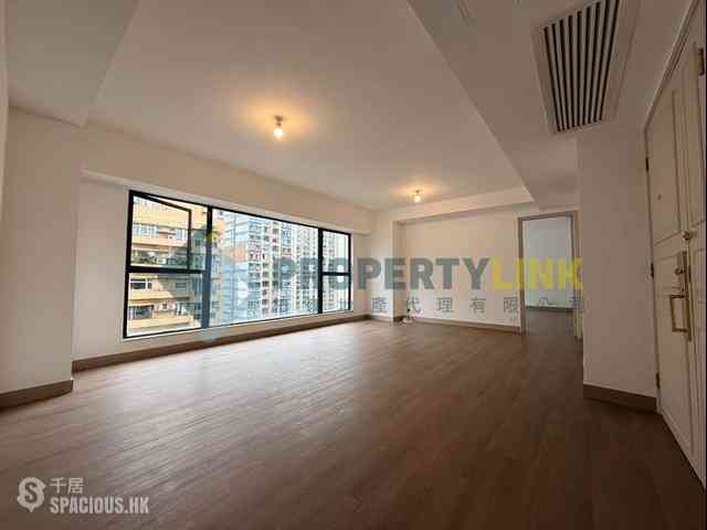 Mid Levels Central - 62B, Robinson Road 01