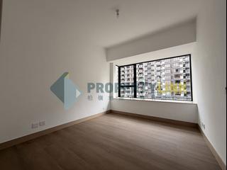 Mid Levels Central - 62B, Robinson Road 11