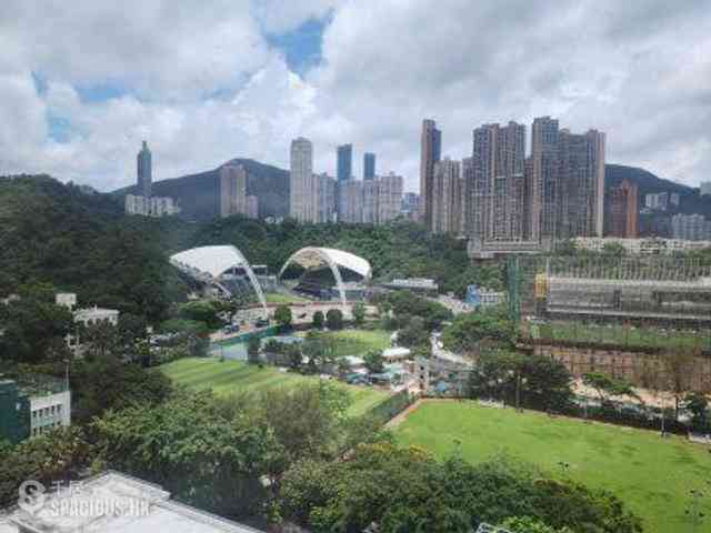Causeway Bay - Fontana Gardens 01