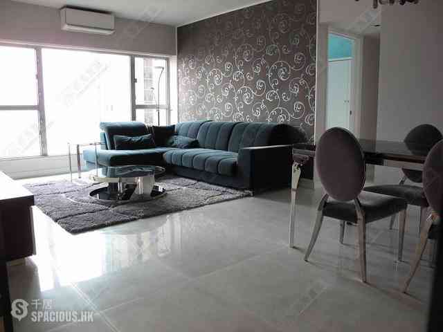 West Kowloon - The Waterfront 01