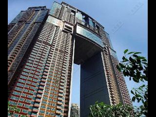 West Kowloon - The Arch 18