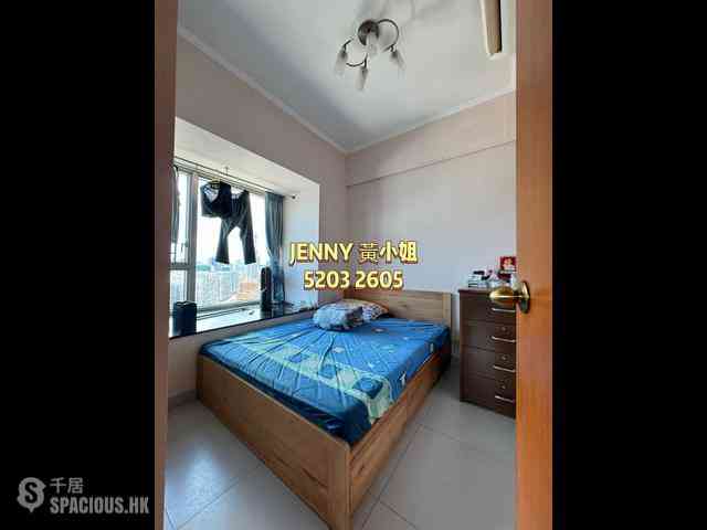 West Kowloon - Sorrento 12
