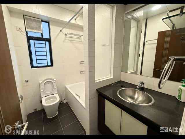 Mid Levels Central - Scenecliff Block 2 03