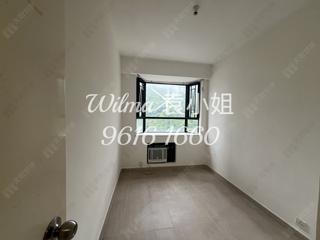 Tai Hang - Ronsdale Garden 04