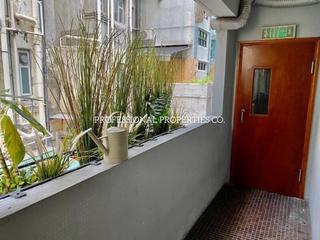 Central - Mee Lun House 02