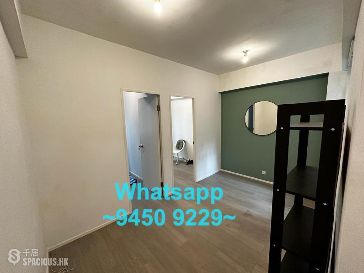 Sheung Wan - 14, Queen's Road West 01