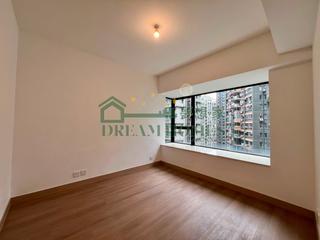 Mid Levels Central - 62B, Robinson Road 02