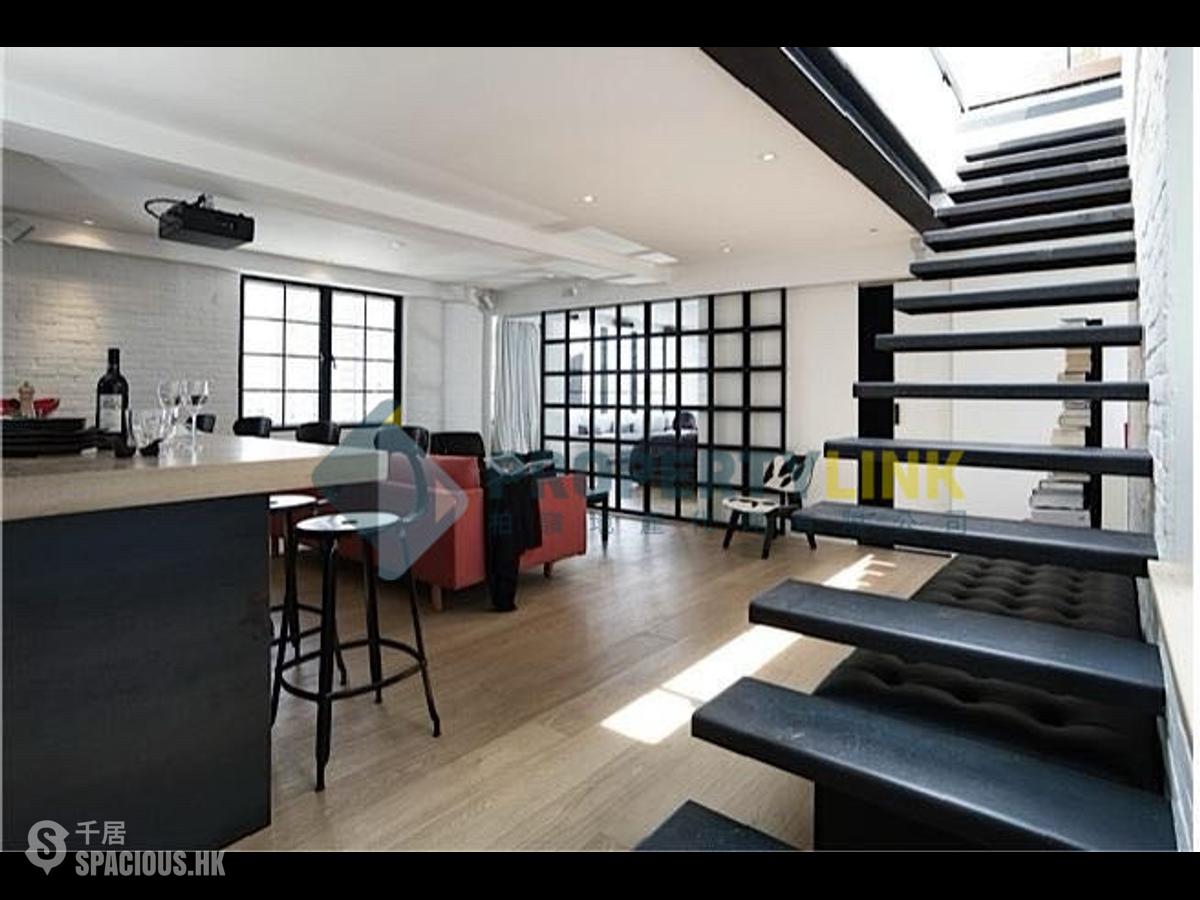 Sai Ying Pun - Wing Cheung Court 01