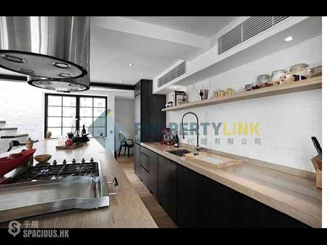Sai Ying Pun - Wing Cheung Court 03