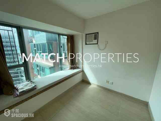 Sheung Wan - Queen's Terrace 06