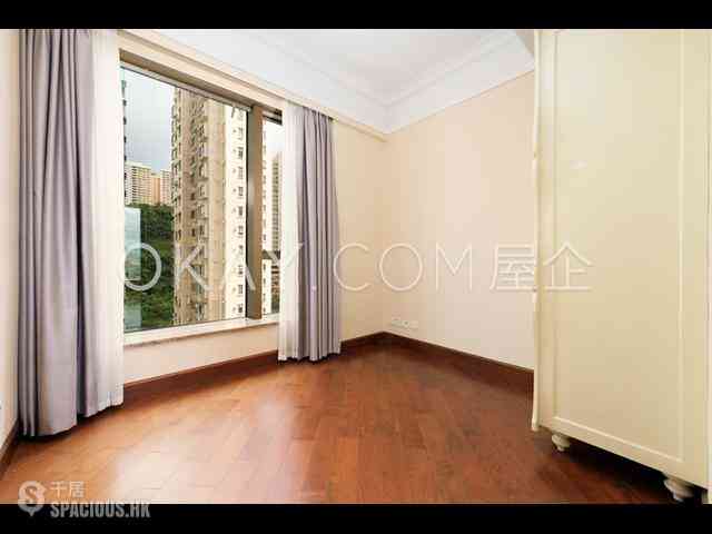 Tai Hang - The Signature 12