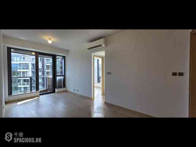 Wong Chuk Hang - The Southside Phase 4A Tower 2A 02