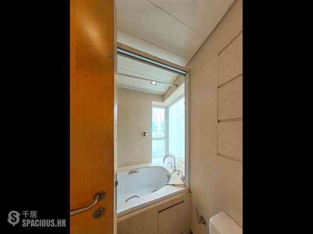 North Point - Island Lodge 08