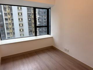 Mid Levels Central - 62B, Robinson Road 08