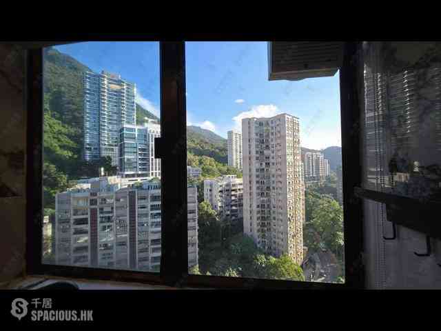 Mid Levels West - Dragonview Court 04